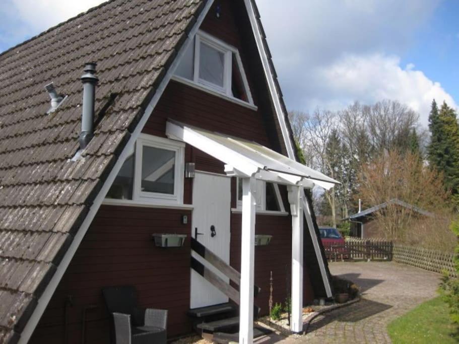 Villa Nurdachhaus Mit Kaminofen Und Grossem Grundstueck Faßberg Exterior foto